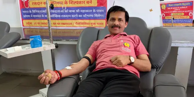महाकाल की नगरी उज्जैन में हिमाचल प्रदेश के सेंचुरियन ब्लड डोनर नरेश शर्मा का 127वां रक्तदान